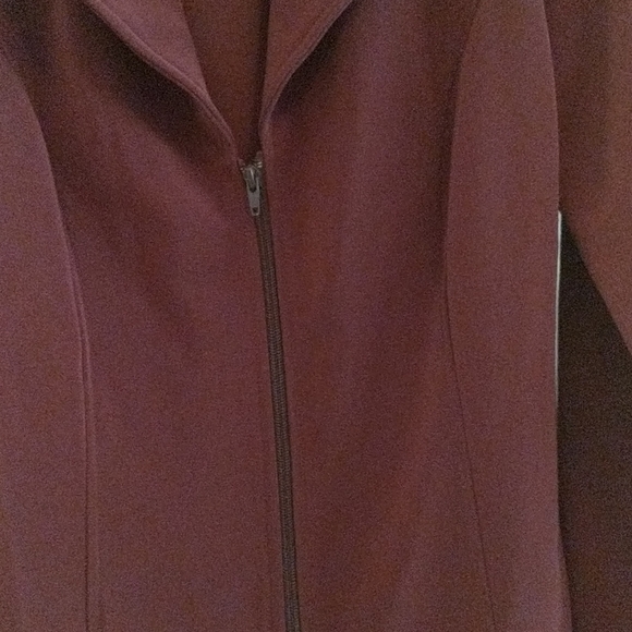 Weekenders wine colored, med pant suit - Picture 4 of 11